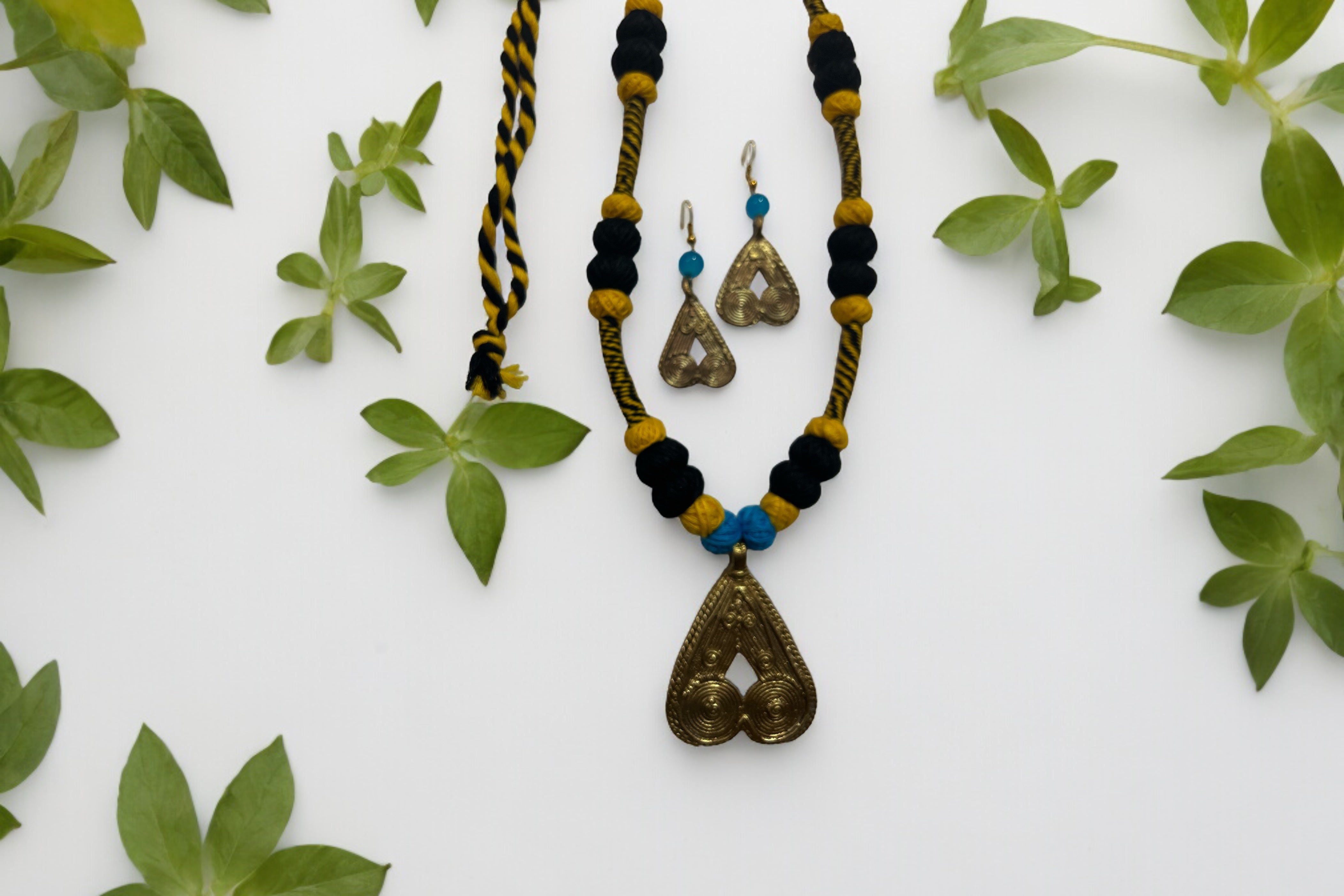 Abstract design Dhokra Necklace set with earrings