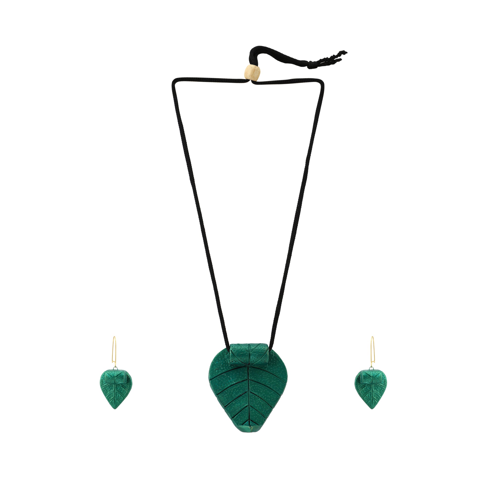 Leaf shape terracotta necklace set - green