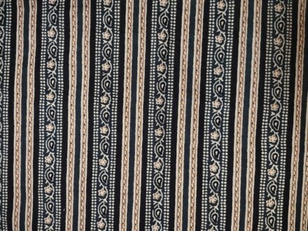 Sanganeri Printed fabric linear design ( per meter)