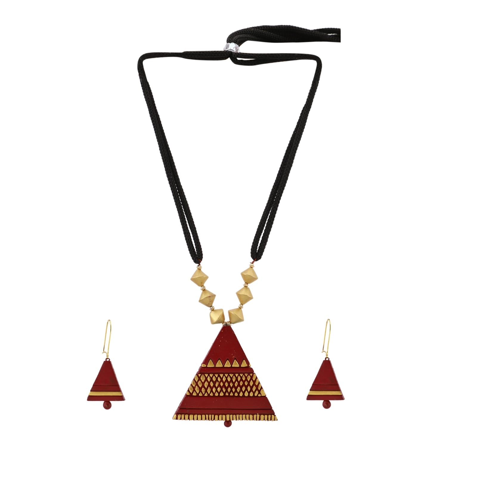 Triangular shape terracotta necklace set - maroon