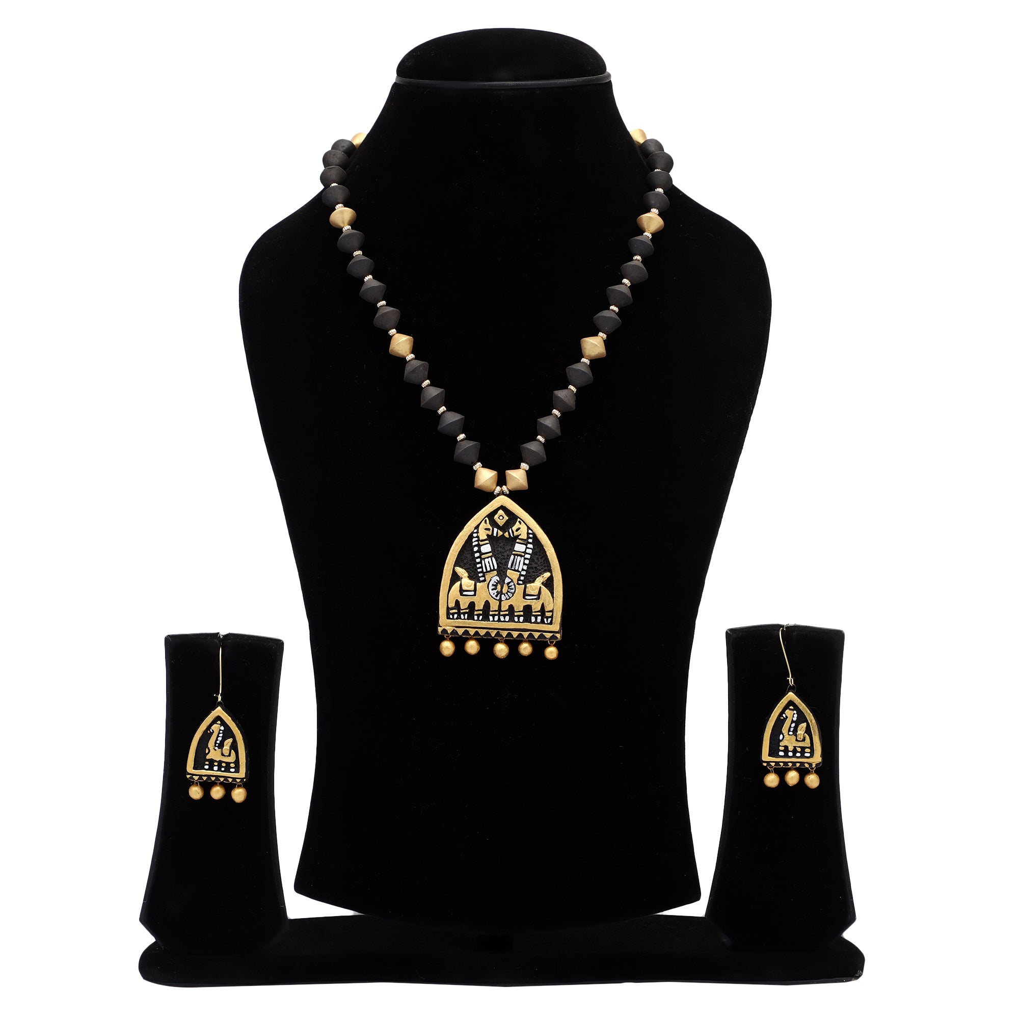 Egyptian Design necklace set